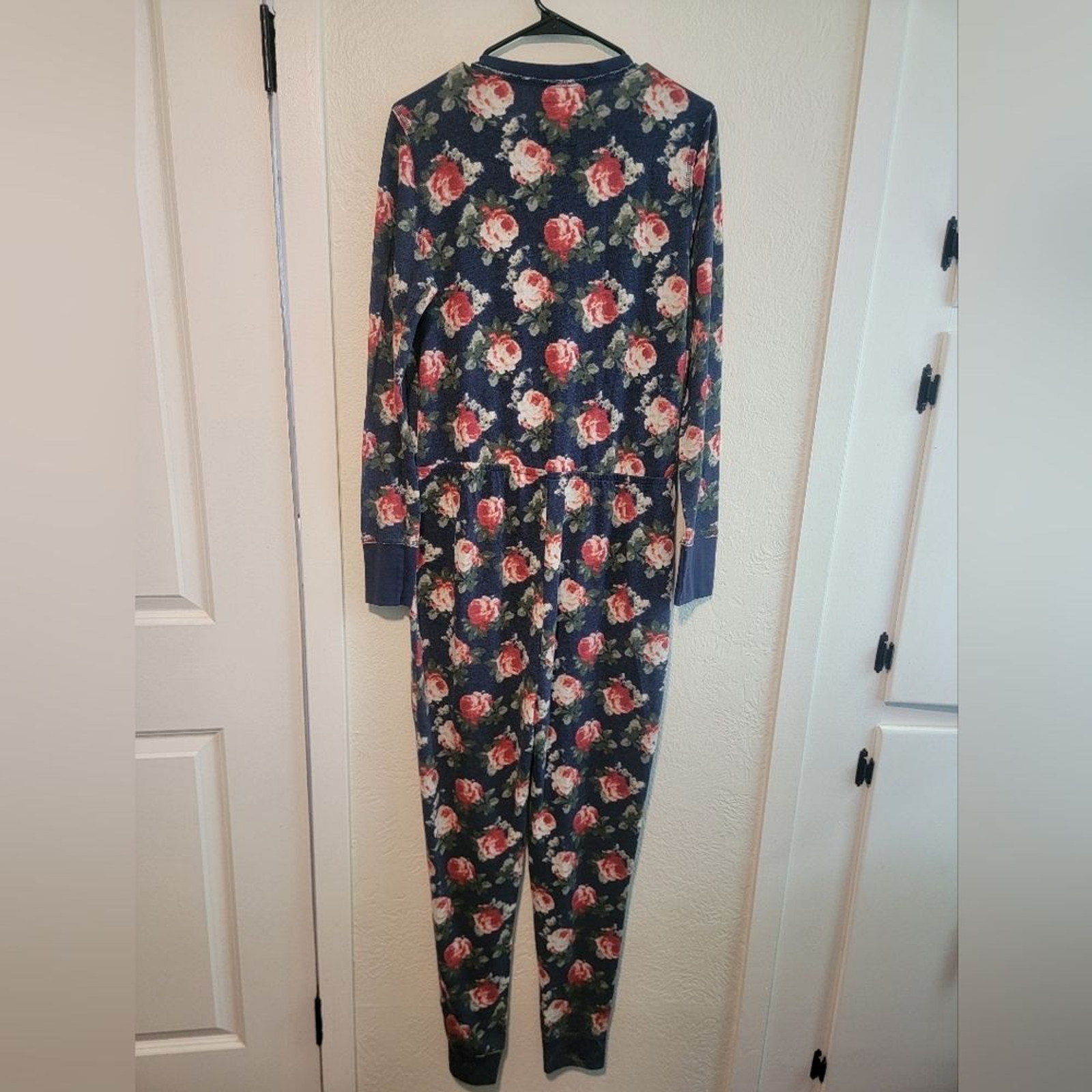Picture 3 of 5