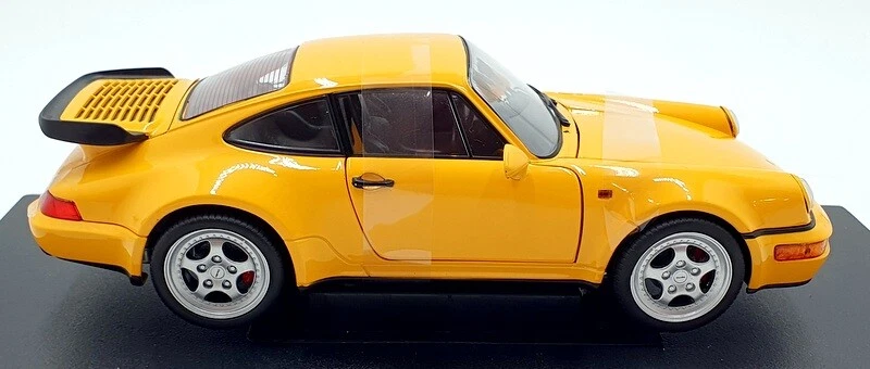 Welly 1/18 Scale Diecast 18026W - Porsche 964 Turbo - Yellow - Image 4 of 4