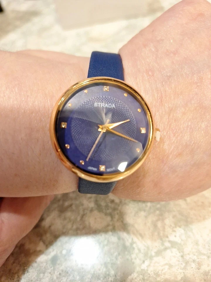 Reloj movimiento japonés Strada azul marino imitación cuero correa se adapta (6,25-7,75 pulgadas) Foto 2 de 4