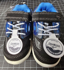 OshKosh B'Gosh Boy's Carson Sneaker Black/blue faux suede 5M Toddler