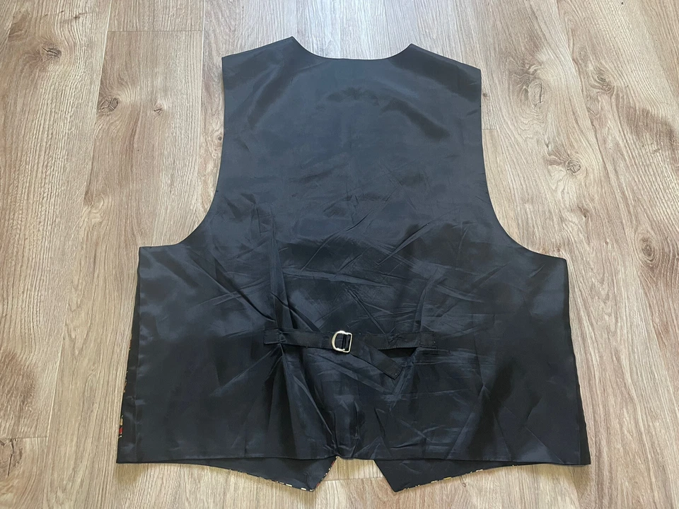 Chaleco de seda Mickey Mouse grande diseño Atlas Disney  Foto 3 de 4