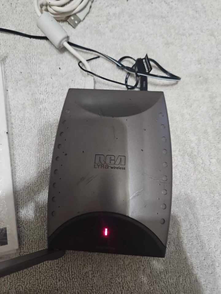RCA LYRA WIRELESS RD900W TRANSMITTER AND RECIEVER Untested But Powers On As Expe - Image 2 of 4