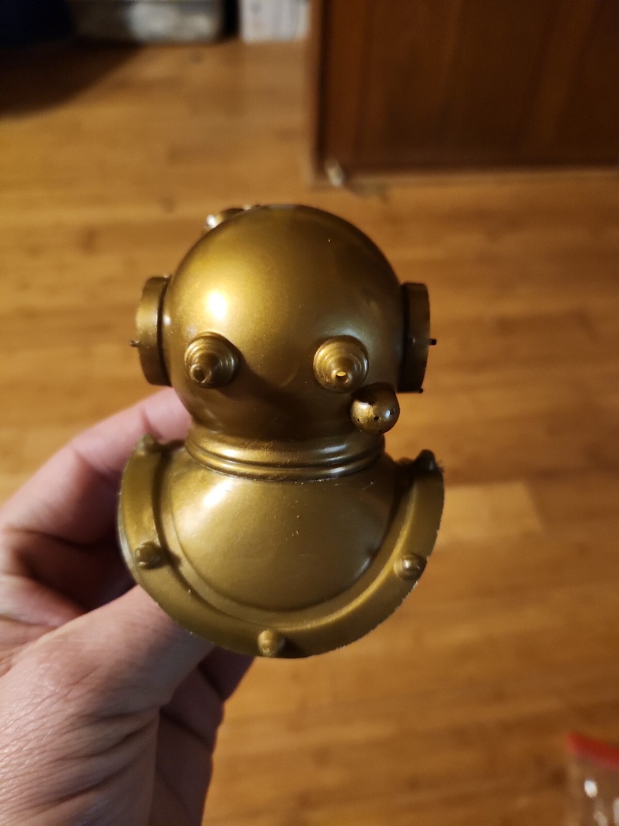 Hasbro GI Joe Deep Sea Diver Vintage 1960's Gold Helmet Hong
