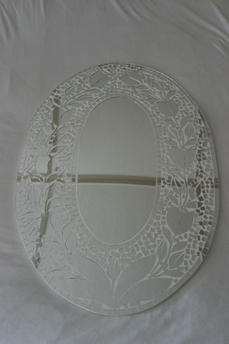 Hand Crafted Mosaic Mirror With Tulips Design 70 x 50 Cm Wide - Picture 3 of 5