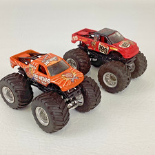 Hot Wheels Monster Jam Bad News Travels Fast Pastrana 199 Die Cast 1:64 Trucks