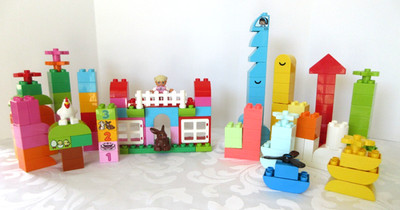 LEGO DUPLO: Lot of 2, 10571, 10909, COMPLETE SETS, PINK BOX OF FUN, HEART BOX