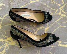 Oscar de la Renta Suede Heels with Embellishments Women's size 37