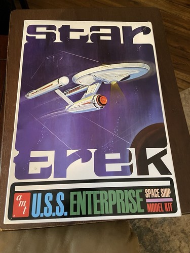 AMT Star Trek U.S.S. Enterprise NCC-1701 1:650 Scale Model Kit Missing Parts