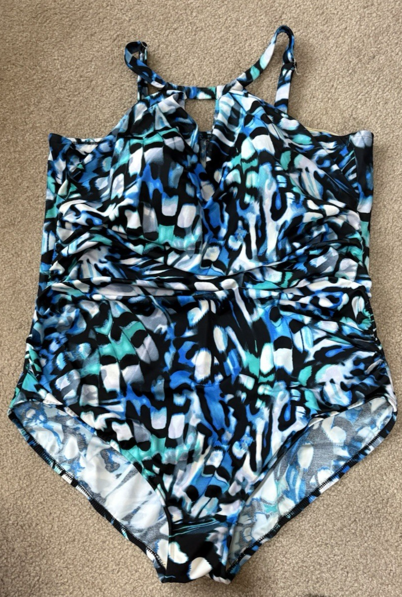 Foto 1 di 4