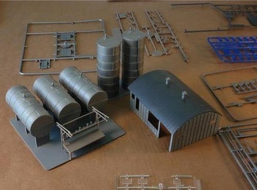 WALTHERS Cornerstone 933-3006 HO 1/87 Scale INTERSTATE FUEL & OIL structure kit - Picture 3 of 3