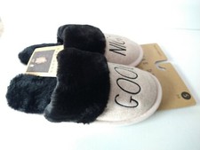 Rae Dunn GOOD NIGHT Slippers   Women's Small 5-6   Beige  Black   Soft   NEW 