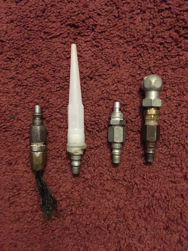 Assorted Pneumatic Metal Fittings