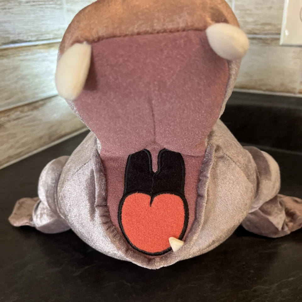 Peluche Morsa Sirenita II Disney Store Dash 14" Foto 4 de 4