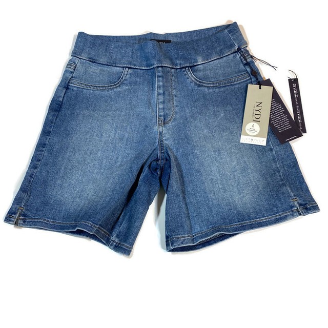 Jeans 7â€ Pull-on Denim Shorts 