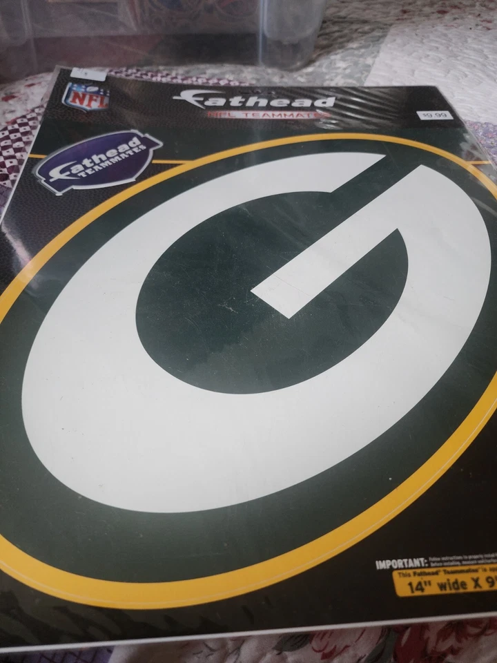 NUEVO Sellado NFL Green Bay Packers LOGO FATHEAD VINILO 14x9 Gráfico de Pared  Foto 2 de 2