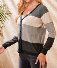 V-Neck Colorblock Buttom Front Cardigan Womens NEW Size Medium