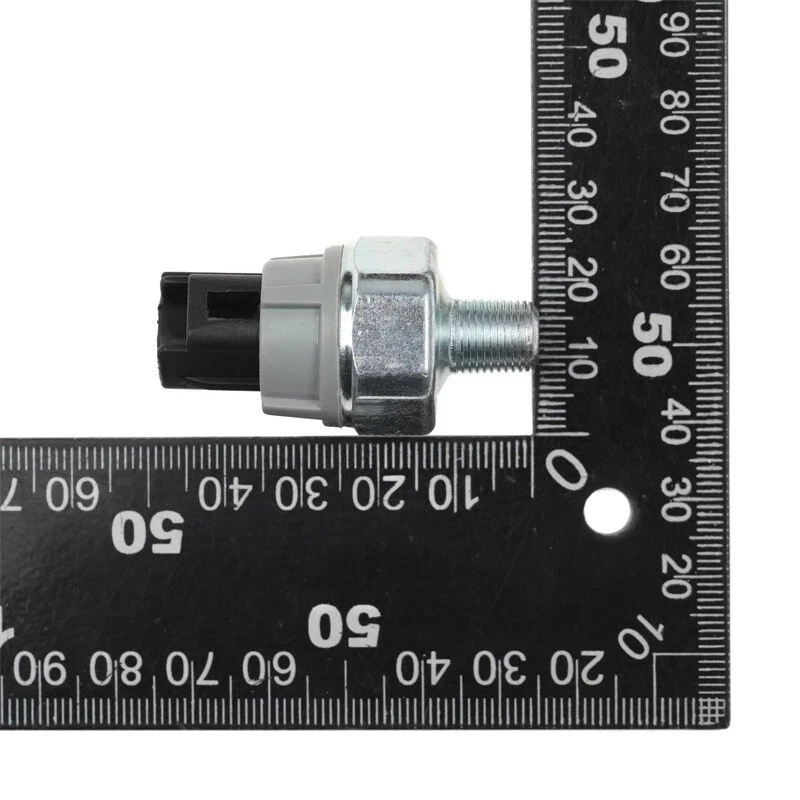 Oil Pressure Sensor Switch 83530-28020 For Toyota Camry Corolla Hilux Prius RAV4 Foto 2 de 4