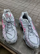Mädchen Schuhe Nike Und Vens zusammen 90 eur...