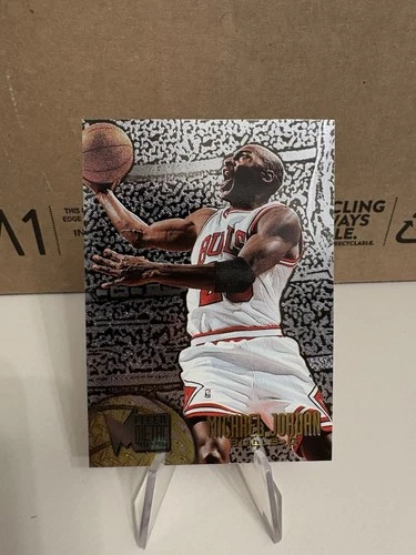 1995-96 Fleer Metal - Michael Jordan #13 Spotlight Silver
