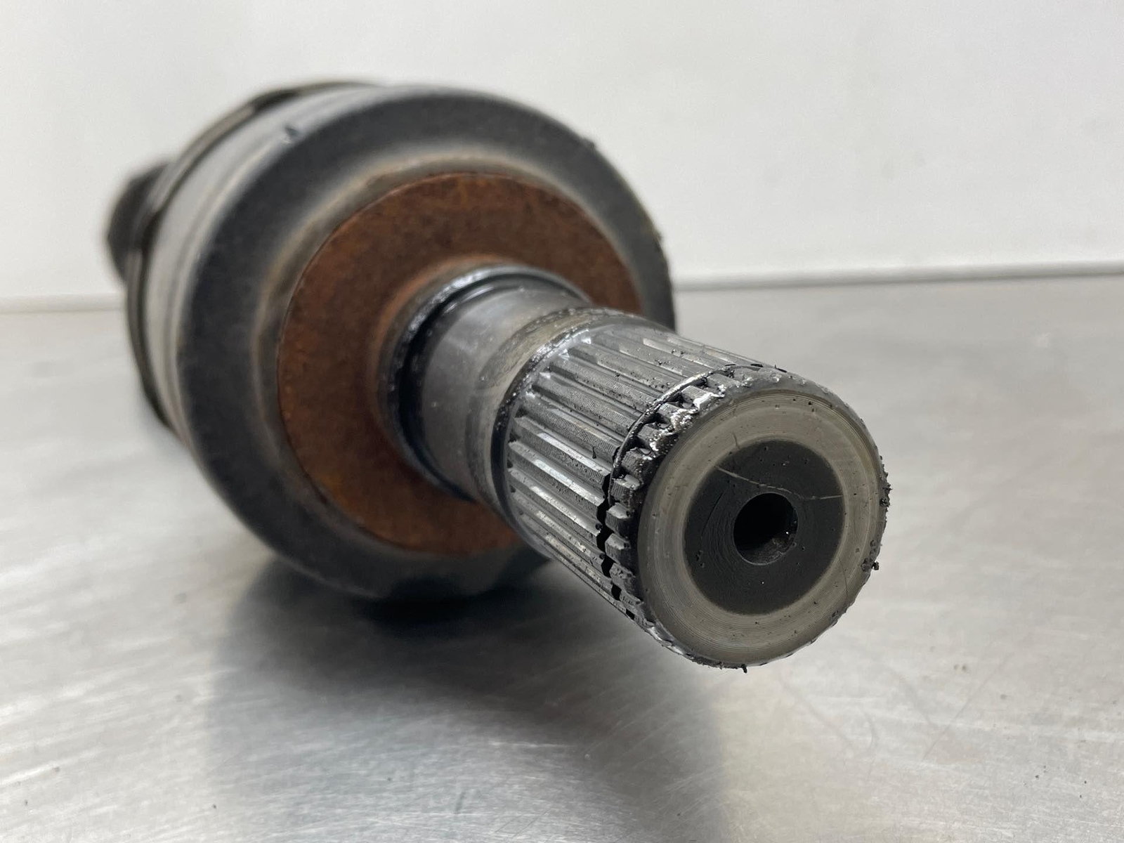 2014 Maserati Quattroporte Passenger Right Rear Axle Shaft Assy 59K 1027063214