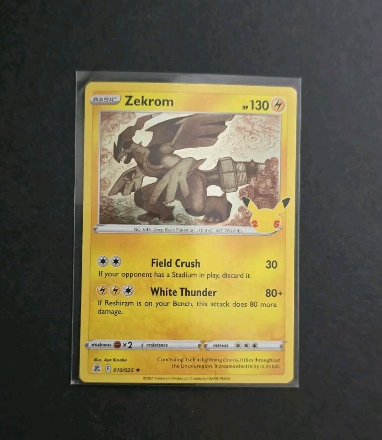 Zekrom 010/025 Holo Rare - 2021 Pokemon Celebrations 25th