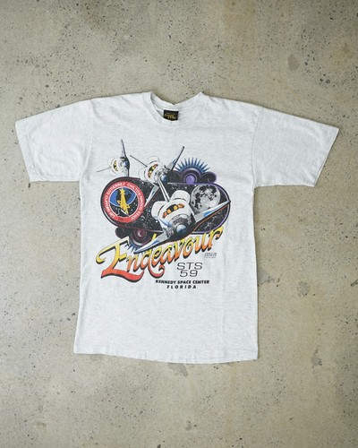 vintage endeavour kennedy space center 1992 nasa 90s t-shirt size medium