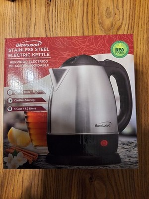 BRENTWOOD KT-1770 Stainless Steel Electric Cordless Tea Kettle NEW!! 