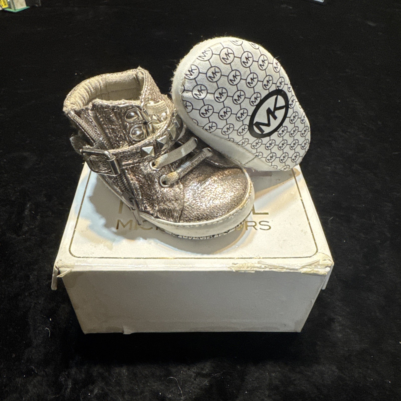 Michael Kors shoes for baby  Size  US 2