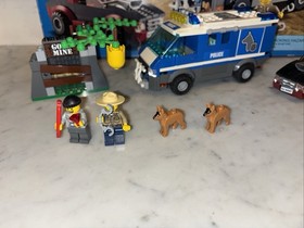 LEGO City Police Dog Van 4441 100% Complete w/ Box, Minifigs, & Manuals