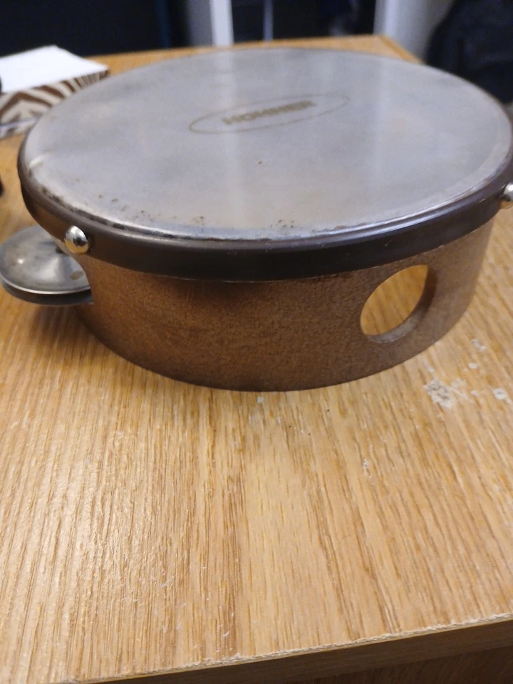 Pandereta vintage Hohner 6" hecha en Alemania Foto 2 de 3