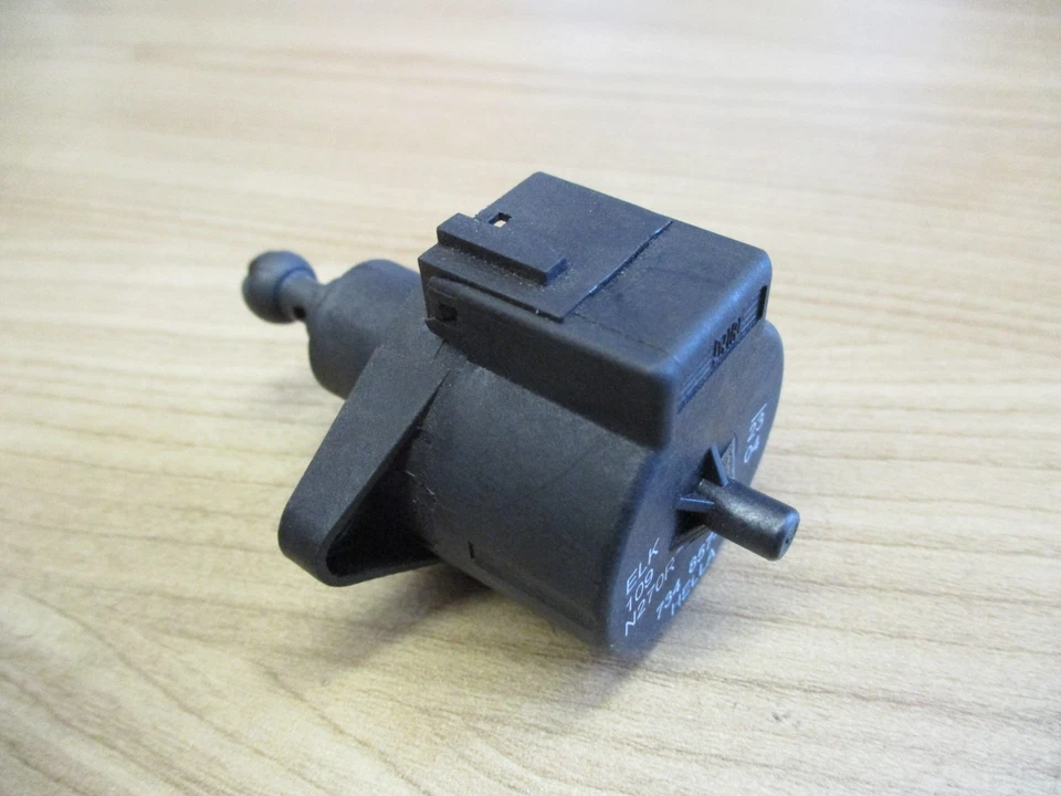 Stellmotor Scheinwerfer Audi A4 B6 B7 A6 4B 4F 73485703 LWR - Изображение 2 из 4