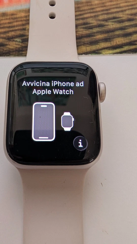 APPLE Watch SE 3 GPS 40 mm alluminio galassia Cinturino Sport galassia S/M, foto 1 di 5