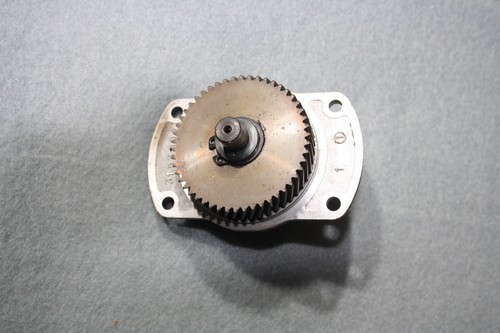 11152 Makita Kreissäge SR 2600 Säge Spindel Lagerflansch und Stirnrad