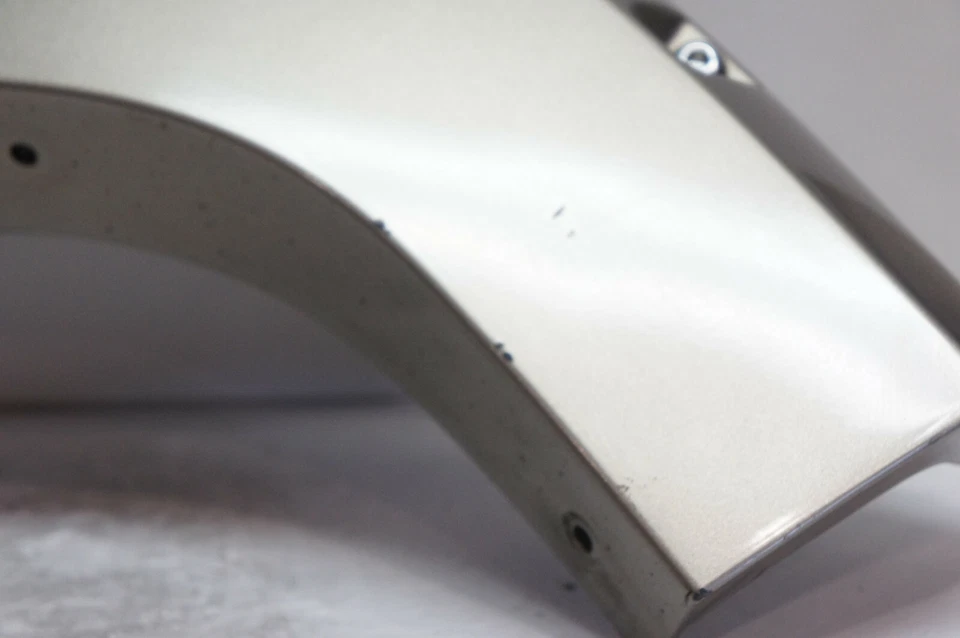 Jeep Commander 2006 - guardabarros trasero izquierdo moldeado 5JX35TRMAD FABRICANTE DE EQUIPOS ORIGINALES *A335 Foto 2 de 4