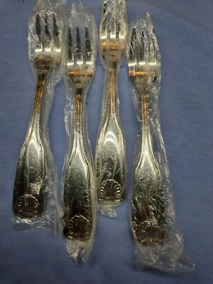 Antique Shell Stanley Roberts Rogers Glossy Stainless (Lot of 4) Cocktail FORKS