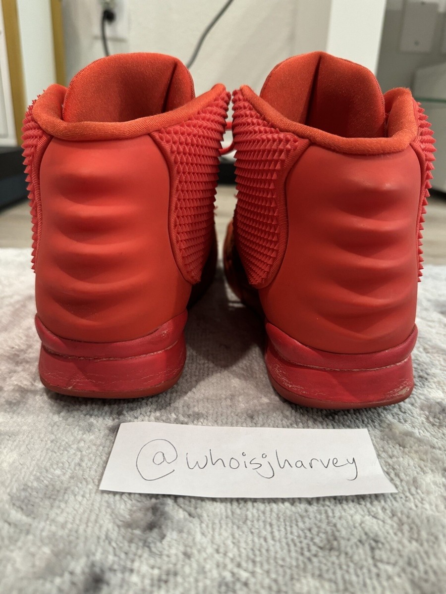 Nike Air Yeezy 2 SP Red October Size 7.5 Red Platinum Solar Nike Air Yeezy 2 SP Red October Size 7.5 Red Platinum Solar