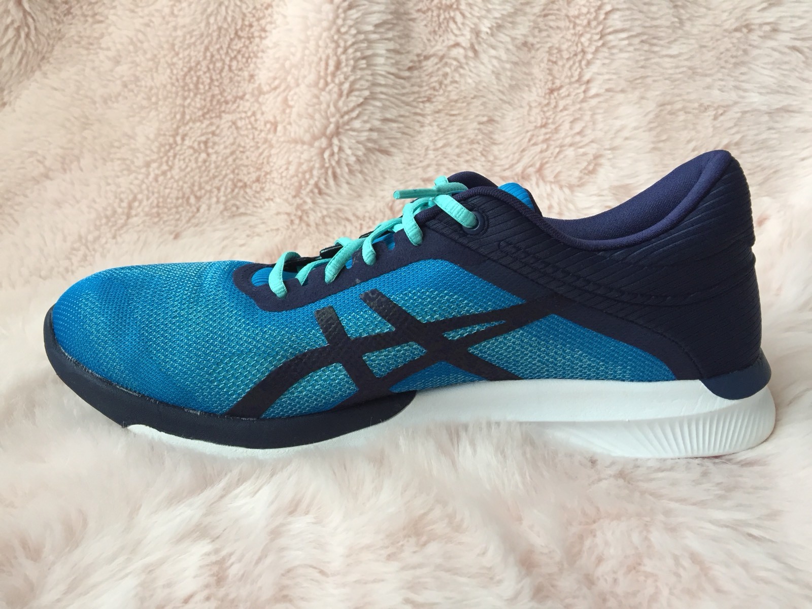 ASICS Femmes fuzex Rush Baskets Baskets Rush Taille 6 cb8c6a ASICS Femmes fuzex Rush Baskets Baskets Rush Taille 6 cb8c6a