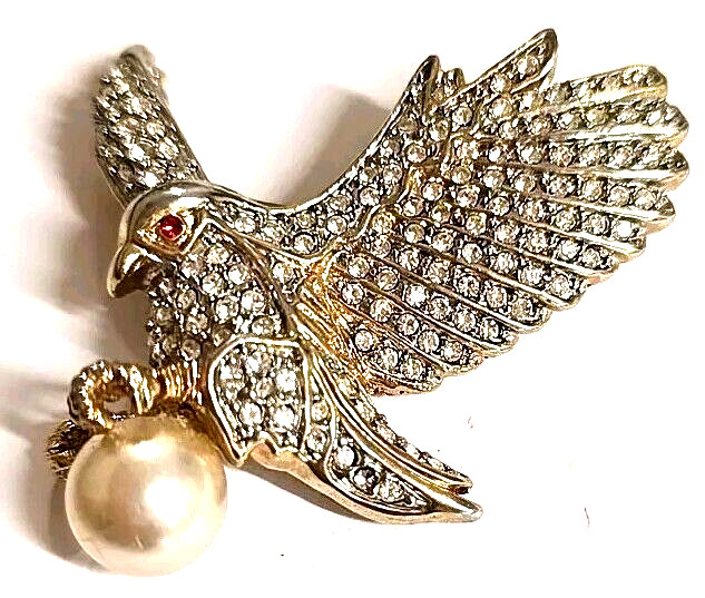 Majestic Eagal In Flight With Prized Faux Pearl - Classic ASPEN Vintage Brooch 