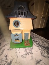 Hasbro Weebles Haunted House Playset 1976 Vintage MPN 44368