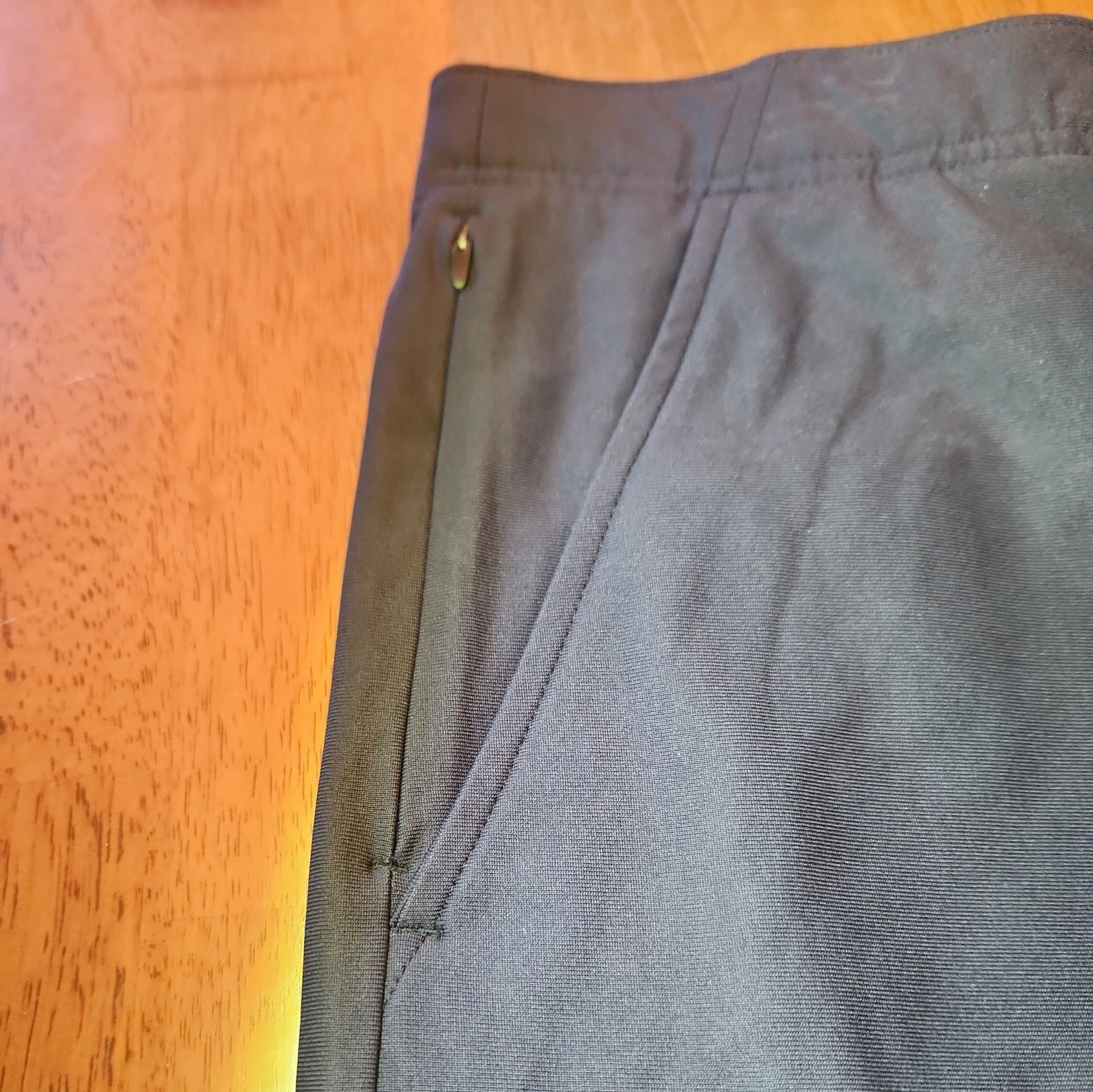 Under Armour -UA Unstoppable 7" Golf Shorts Khaki Men’s Size 44 NWT $90 thumbnail 2