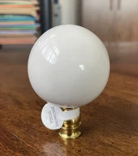 Preowned NOS Vintage 40mm White Ceramic Globe Ball Lamp Finial