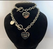 Bracelet  Necklace Chic Jewelry Set Made of 304 Stainless Steel for Women