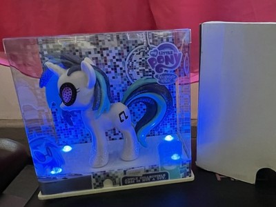 Hasbro My Little Pony DJ Pon-3 SDCC Exclusive Vinyl Figurine w/ Swarovski