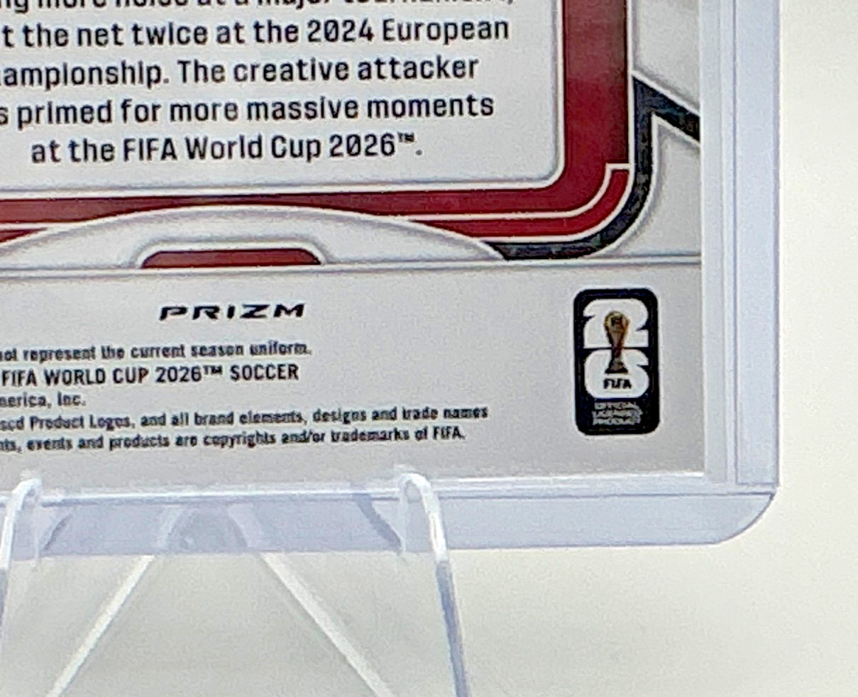 Jude Bellingham 2026 Panini Prizm FIFA World Cup BLACK GOLD 4/8 SSP #114 England view 8