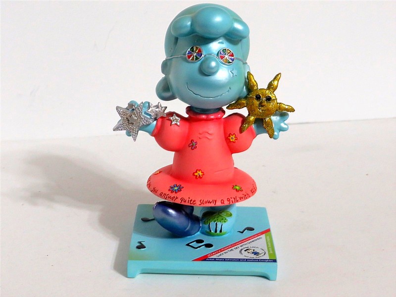 SNOOPY PEANUTS CHARLIE BROWN WESTLAND GIFTWARE LOOKING FOR LUCY SERIES FIGURE