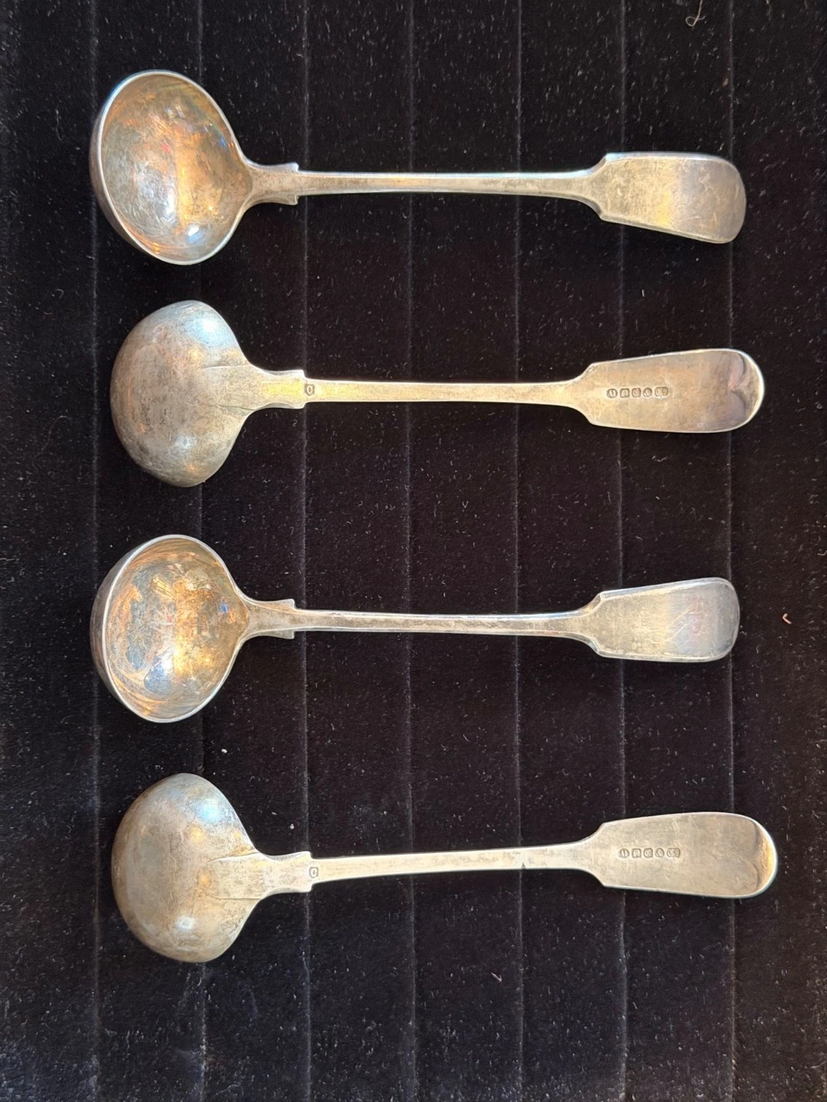 4 Antique A1 Silverplated Hallmarked Sauce Ladles Collectible Flatware
Opens in a new window or tab