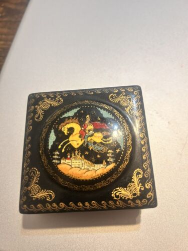 Russian Hand Painted Jewelry Trinket Box Lacquer Handmade Signed Perfect Gift.
