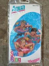 Vintage 1997 Blue Vinyl Aqua Leisure Swim 24" Ring Pool Float Ocean Dolphin 