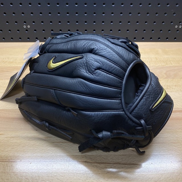 nike alpha edge glove