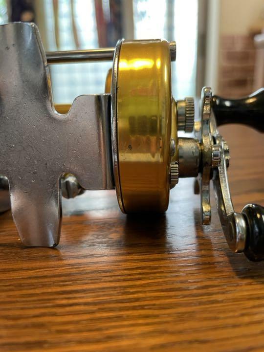 PENN 940 LEVELMATIC Bait Reel / For Fishing / Slightly Scratched